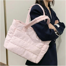 Charger l'image dans la galerie, トートバッグ 軽量 大容量 多機能 パッド 入り トート バッグ トラベル ハンドバッグ 女性 用 旅行 通勤 通学 仕事 学生 授業 ショッピング お出かけ 複数 ポケット オシャレ 便利 使いやすい 可愛い ピンク プレゼント 贈り物 ギフト