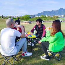 Load images into the gallery viewer,アウトドアチェア 折りたたみ コンパクト 椅子 超軽量 持ち運び アウトドア バーベキュー チェア 収納袋付き アルミ合金 頑丈 高耐久 携帯 便利 BBQ 釣り 登山 キャンプ 公園 ランチ 自宅前 庭 花火 キャンプ 花見 サイクリング ピクニック スポーツ 観戦 花火大会 運動会