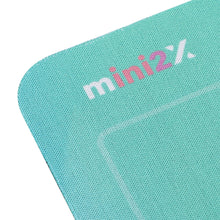 Load images into the gallery viewer,ワンピースカード 用 プレイマット 分かりやすい ガイド枠付き バトルフィールド ラバー ハーフ 選べる2色 35×55cm 収納