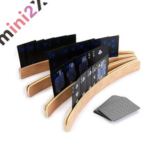 Load images into the gallery viewer,木製 カードスタンド 4本セット 4人対戦 仲よく遊べる カードゲーム ボードゲーム カード立て トランプ スタンド 湾曲 アーク形 カードゲーム ゲーム ゲーミング トランプ UNO ウノ カジノ ポーカー ブラックジャック カードスタンド スタンド ギフト 贈り物 プレゼント