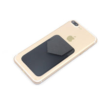 Load images into the gallery viewer,スマホ カードケース カード 収納 貼り付け 型 SUICA PASMO スイカ パスモ 通勤 通学 カード 入れ パス ケース iPhone シリーズ 対応 アイフォン アンドロイド スマートフォン 背面 カードホルダー シンプル 使いやすい 便利 お出かけ 旅行 アウトドア プレゼント JR バス