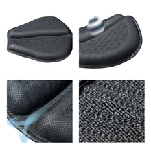 Charger l'image dans la galerie, バイク オートバイ シート クッション ゲルクッション 疲れない 長時間 運転 ツーリング 衝撃 吸収 長時間 腰痛 対策 体圧分散 メッシュ 蒸れない 素材 通気性 夏場でも 快適 涼しい 蒸れ 防止 滑り止め 安定性 取付 簡単 アウトドア ソロツーリング お出かけ 旅行 日帰り