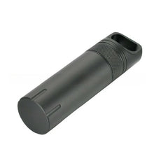 Charger l'image dans la galerie, 完全密閉 タバコ 匂い漏れ シャットアウト 密閉 携帯灰皿 自宅 アウトドア ビジネス おしゃれ スリム におわない 持ち運び 便利 完全防水 携帯 灰皿 野外 キーホルダー カラビナ付き 耐湿防圧 超軽量 丈夫 頑丈 アルミ CNC精密加工 持ち運び ポータブル コンパクト 吸い殻