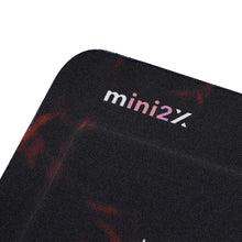 画像をギャラリービューアに読み込む, ワンピースカード 用 プレイマット 分かりやすい ガイド枠付き バトルフィールド ラバー ハーフ 黒 35×55cm 収納ケース 付き ワンピース ONE PIECE TCGトレカ トレーディングカード カード ゲーム プレーマット プレイ マット サプライ 保護 ワンピ プレゼント 贈り物