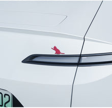 画像をギャラリービューアに読み込む, 車 エンブレムステッカー 亜鉛合金 メッキ仕上げ 猫 【８個入り】 エンブレム チャーム ネコ おしゃれ プレート ステッカー カーステッカー 3D 金属製 防水 猫型 デカール シール ラベル 車用 バイク 自転車 スーツケース 玄関 ポスト 冷蔵庫 装飾 カスタム パーツ 飾り
